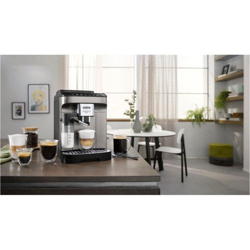 De'Longhi Magnifica Evo Kaffeevollautomat mit farbigem Bedienfeld und Latte Crema System