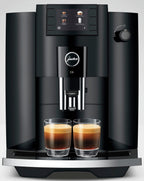 JURA E6 Kaffeevollautomat Full Black Edition mit TFT-Farbdisplay und Milchschaumsystem